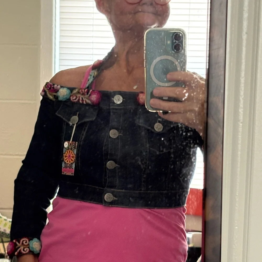 NWT Alma Soul off shoulder cropped Colorful embroidered Denim Jacket - Picture 7 of 10